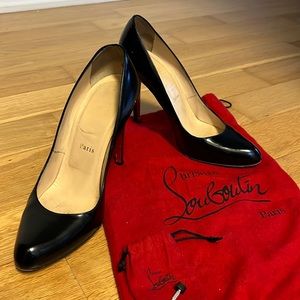 Christian Louboutin Decollete Pumps 39 (fit 7.5/8)